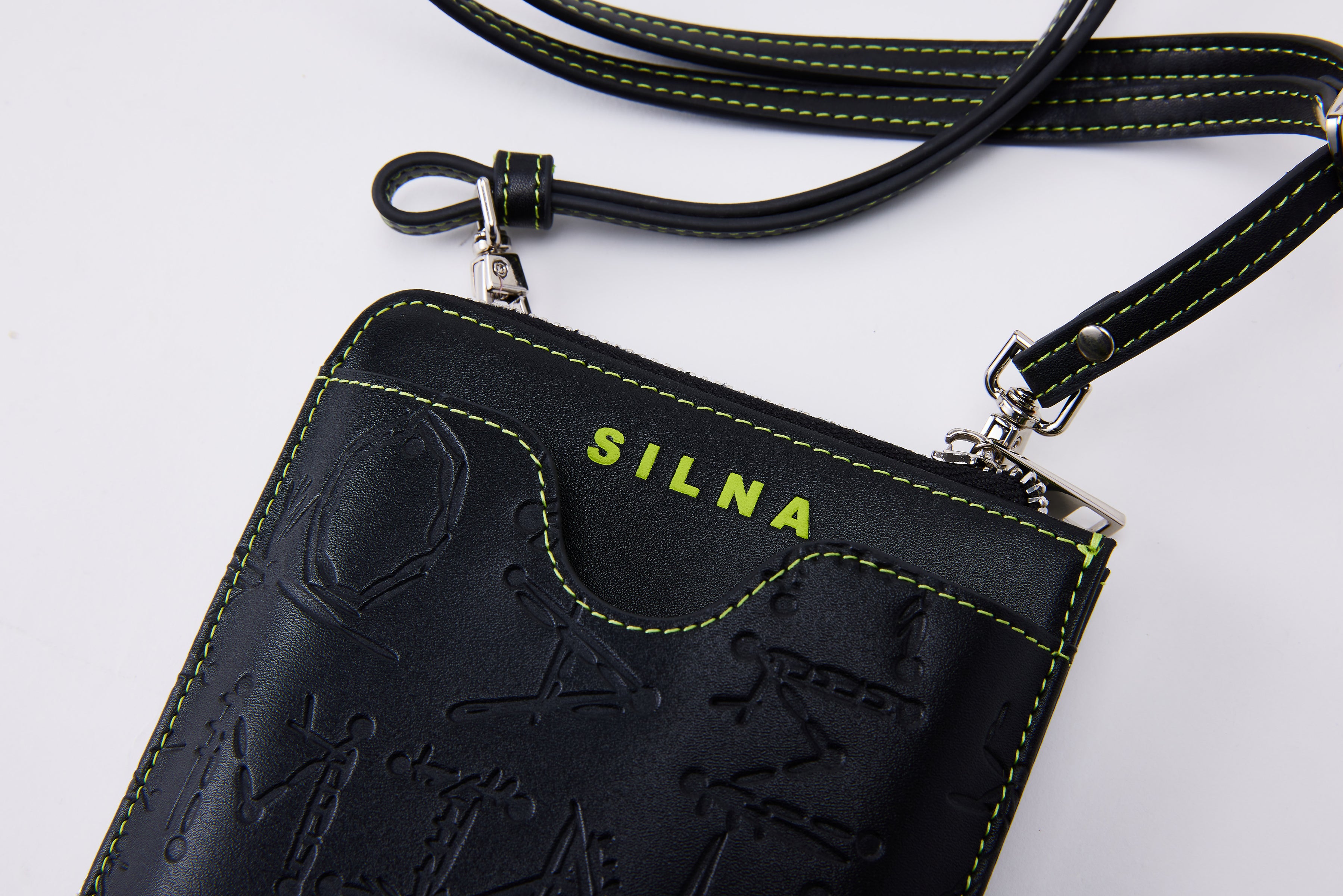 Embossed mobile phone case L/SZ1503-2
