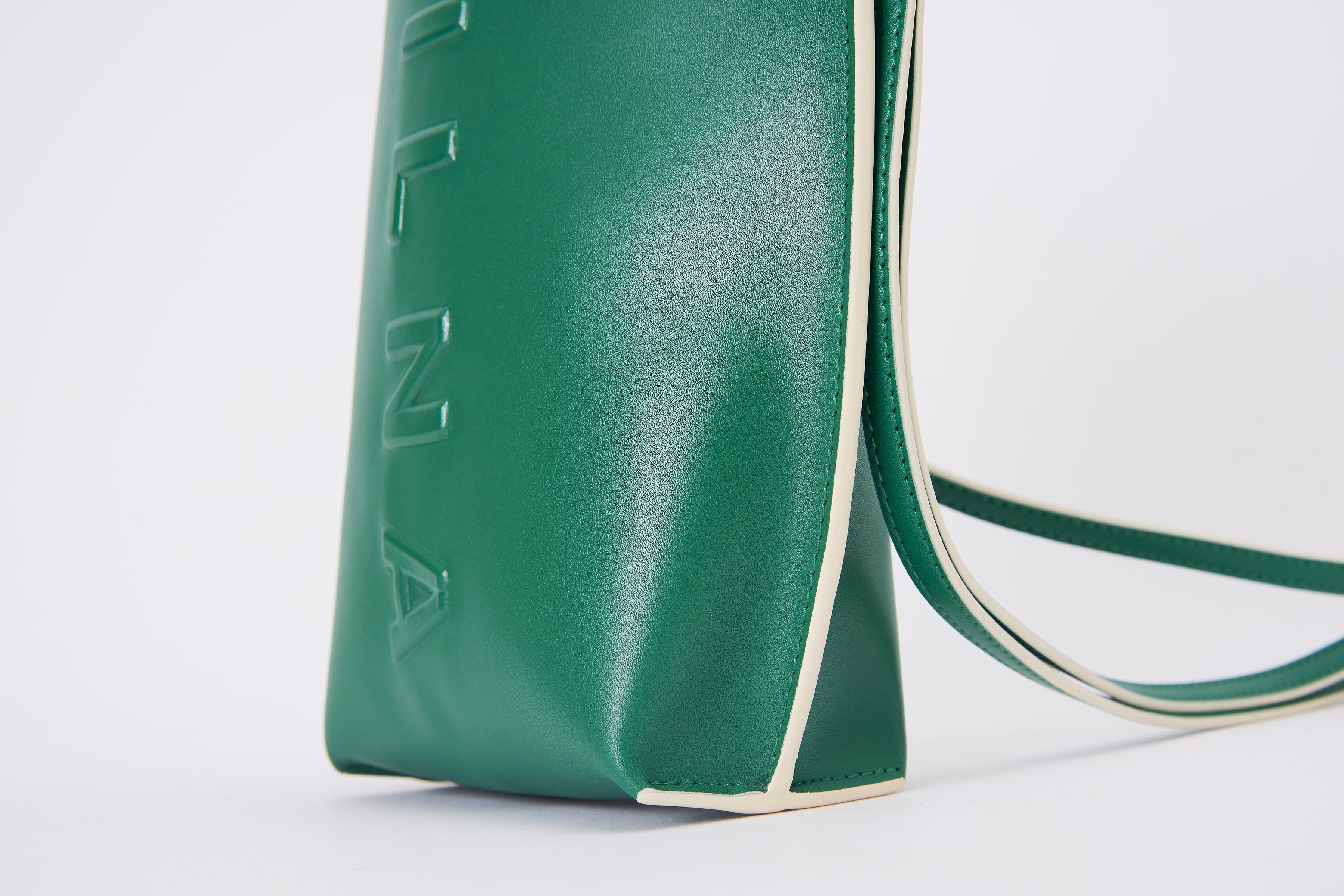 Multi-case BIG/SZ1501-2 back in stock!