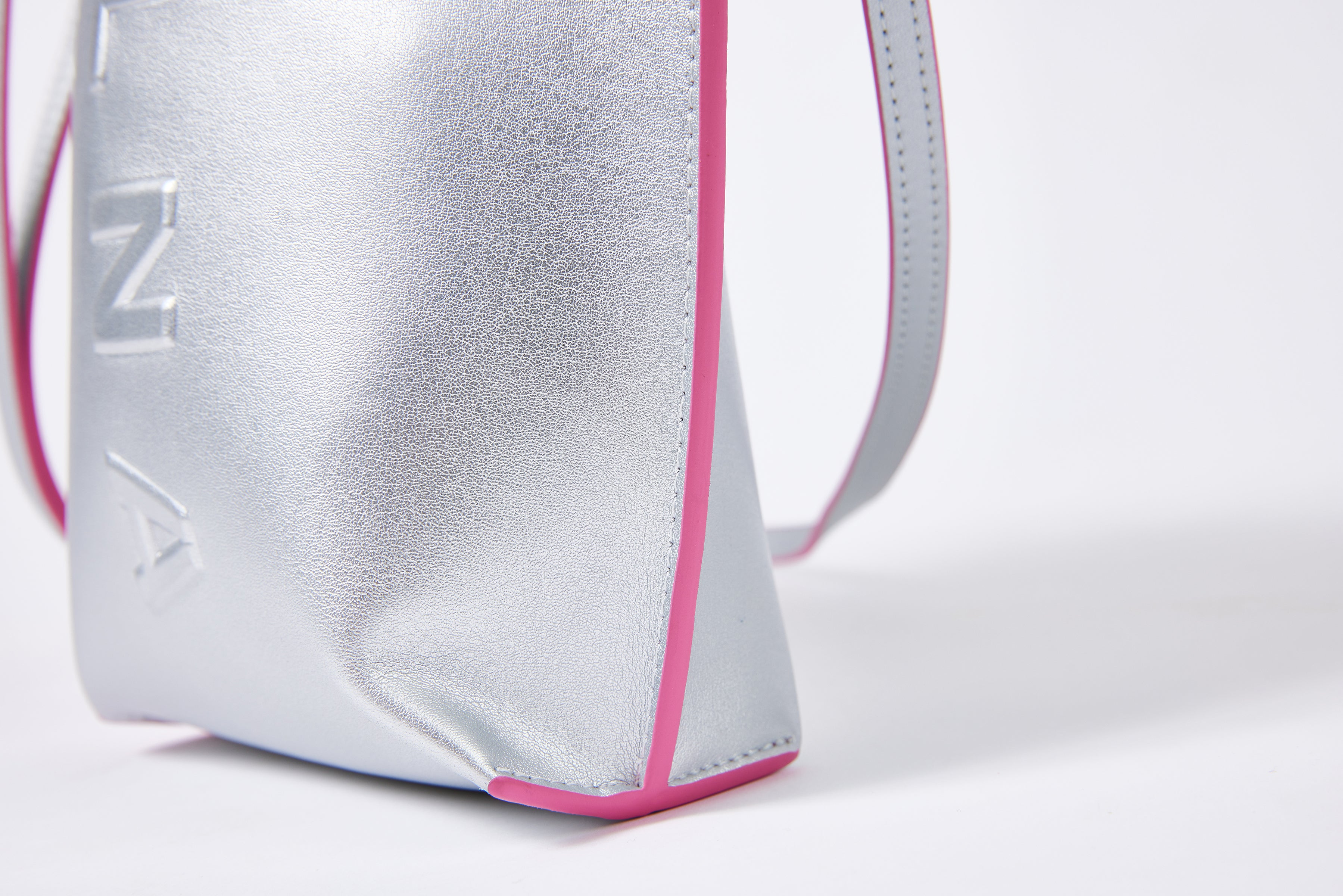 Multi-case BIG/SZ1501-2 back in stock!